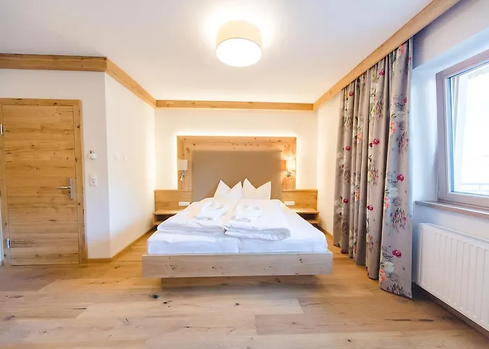 Giessenbach Hotel 4*