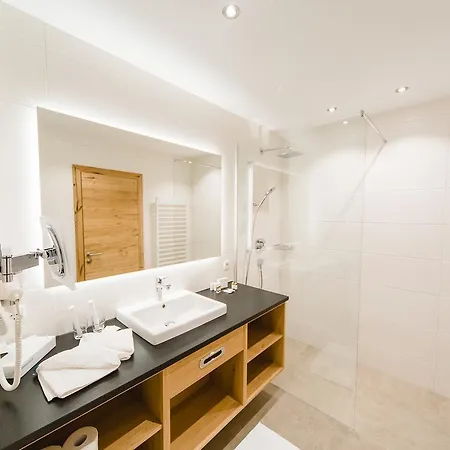 Hotel Giessenbach Fügen